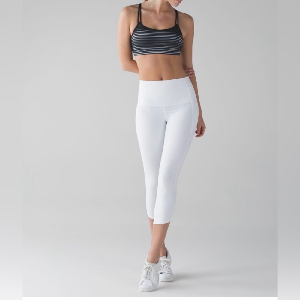 Lululemon Beyond Boundaries Crop